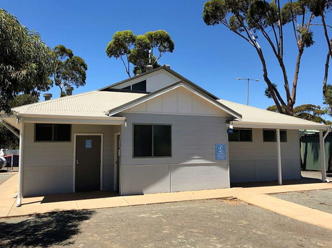 Discovery Parks - Kalgoorlie Goldfields - Melbourne 4u 6