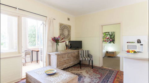 Broadway Apartments - Accommodation Melbourne 12