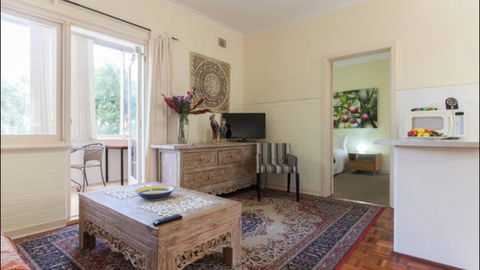 Broadway Apartments - Accommodation Melbourne 16