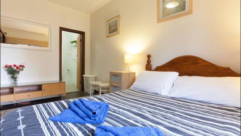 Broadway Apartments - Accommodation Melbourne 7