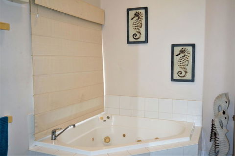 Osprey Holiday Village Unit 213 1 Bedroom - Melbourne 4u 6