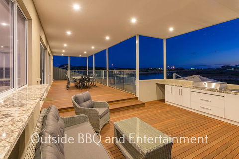 32 Corella Court - Melbourne 4u 19