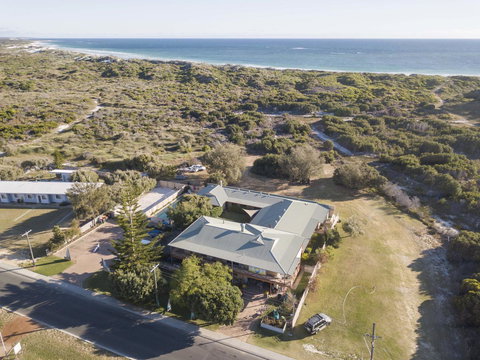 Lancelin Lodge - Accommodation Melbourne 12
