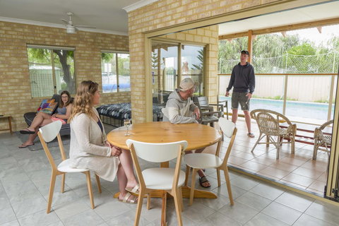 Lancelin Lodge - Accommodation Melbourne 25