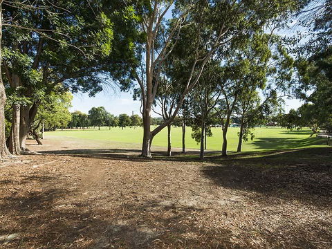 Rosalie 13 - Accommodation Melbourne 17
