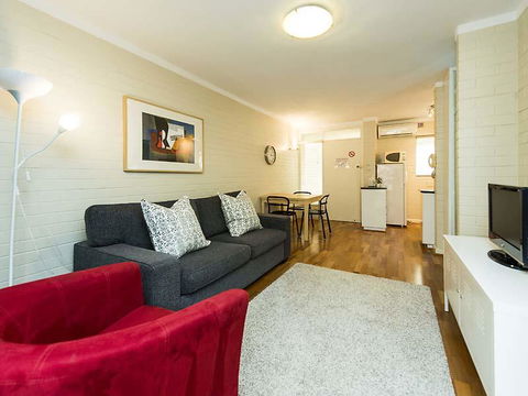 Rosalie 13 - Accommodation Melbourne 8