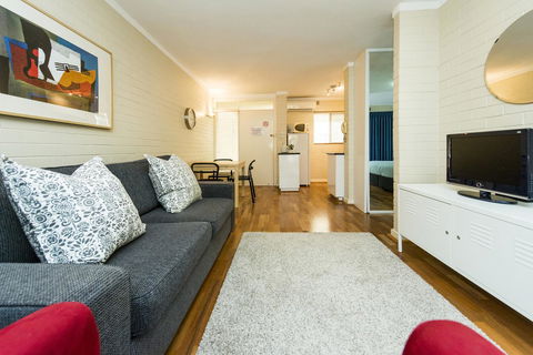 Rosalie 13 - Accommodation Melbourne 7