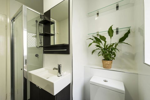 Rosalie 13 - Accommodation Melbourne 13