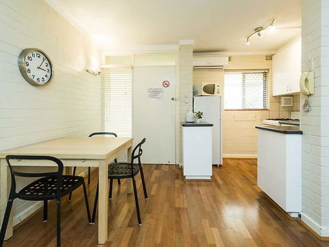 Rosalie 13 - Accommodation Melbourne 5