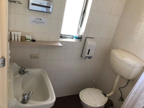 Kambalda Hotel - Accommodation Melbourne 5