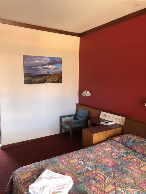 Kambalda Hotel - Accommodation Melbourne 13