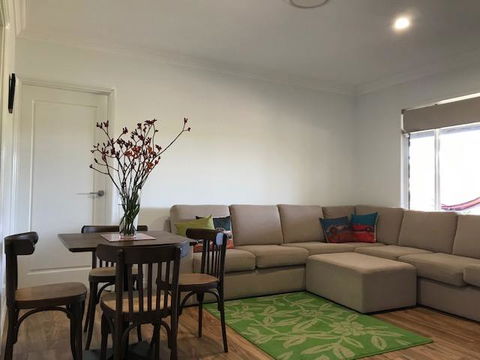 The Mains Guest House 2 Bedroom Farm Stay - Accommodation Melbourne 11