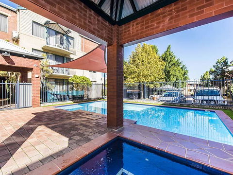 Subiaco Village 28 - Accommodation Melbourne 18