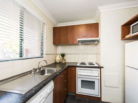 Subiaco Village 28 - Accommodation Melbourne 13