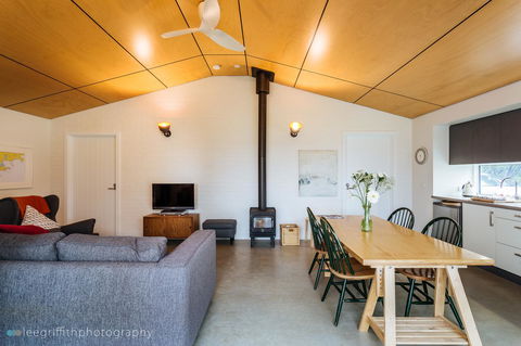 Stablebase - Accommodation Melbourne 7