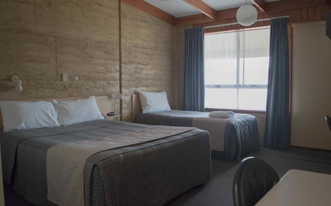 Hopetoun Motel & Chalet Village - Accommodation Melbourne 1