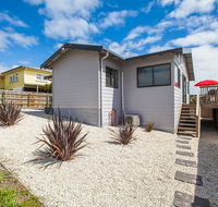 Bircoo Cottage Beach and Golf Getaway - Accommodation Melbourne