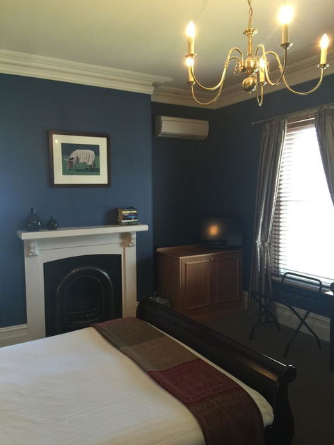 Clydesdale Manor - Accommodation Melbourne 16