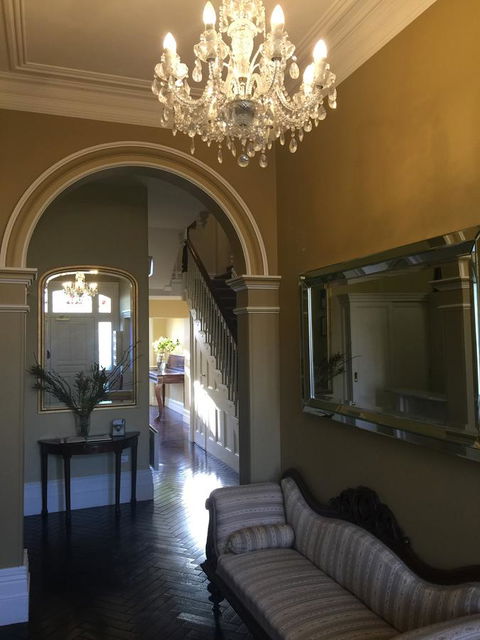 Clydesdale Manor - Accommodation Melbourne 6
