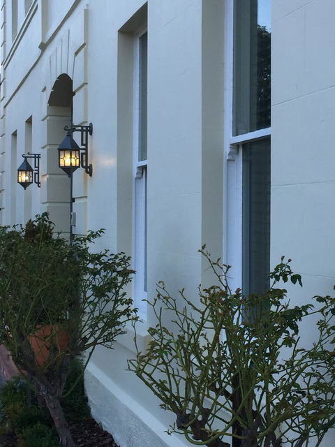 Clydesdale Manor - Accommodation Melbourne 1