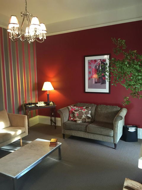 Clydesdale Manor - Accommodation Melbourne 12