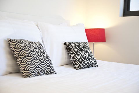 Sandy Bay Waterfront Home - Accommodation Melbourne 15