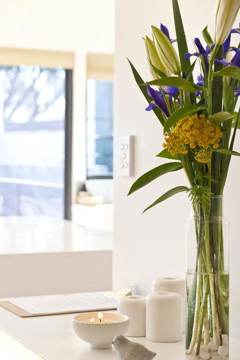 Sandy Bay Waterfront Home - Accommodation Melbourne 12