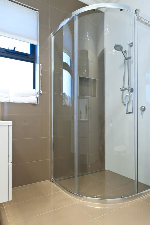 Sandy Bay Waterfront Home - Accommodation Melbourne 21