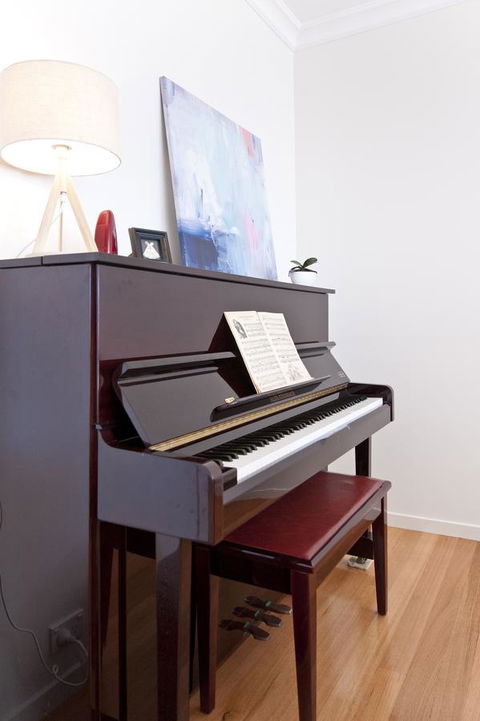 Sandy Bay Waterfront Home - Accommodation Melbourne 4