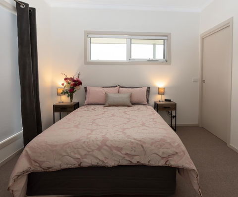 Erriba House - Accommodation Melbourne 13