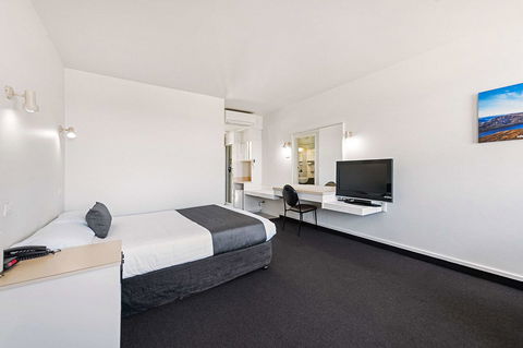 Coach House Launceston - Accommodation Melbourne 17