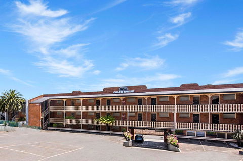 Coach House Launceston - Accommodation Melbourne 31