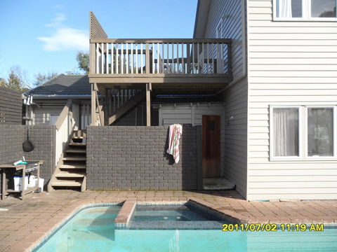 Anchorage Waterfront Retreat - Accommodation Melbourne 21