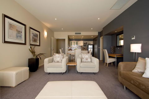 Peppers Seaport Hotel - Accommodation Melbourne 43