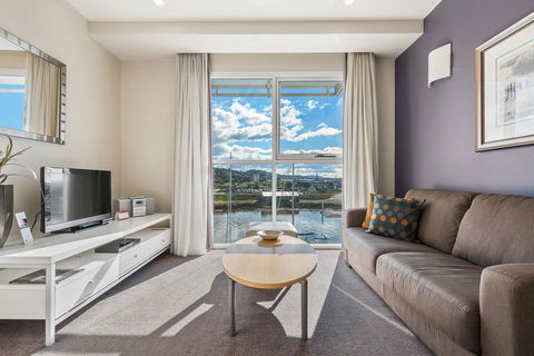 Peppers Seaport Hotel - Accommodation Melbourne 4