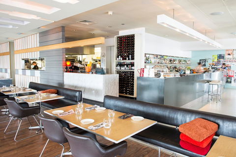 Peppers Seaport Hotel - Accommodation Melbourne 37