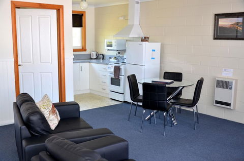 Castaway Holiday Apartments - Accommodation Melbourne 23