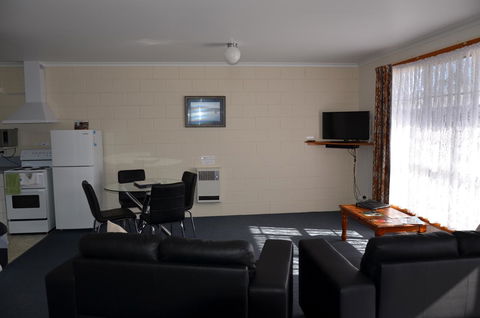 Castaway Holiday Apartments - Accommodation Melbourne 14
