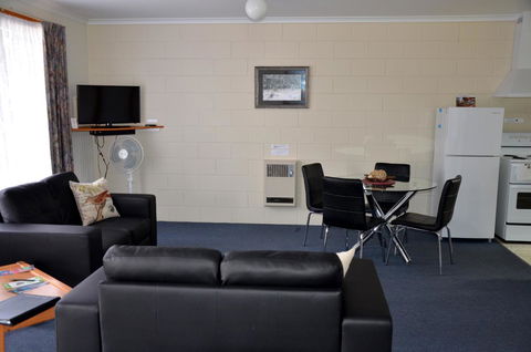 Castaway Holiday Apartments - Accommodation Melbourne 21