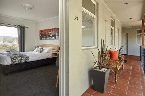 Elphin Serviced Apartments - Accommodation Melbourne 35