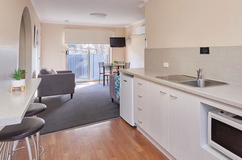 Elphin Serviced Apartments - Accommodation Melbourne 8