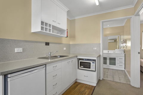 Elphin Serviced Apartments - Accommodation Melbourne 39