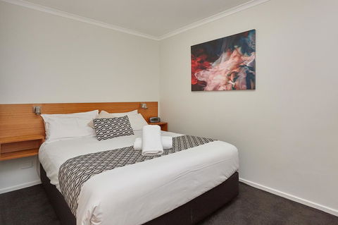 Elphin Serviced Apartments - Accommodation Melbourne 2