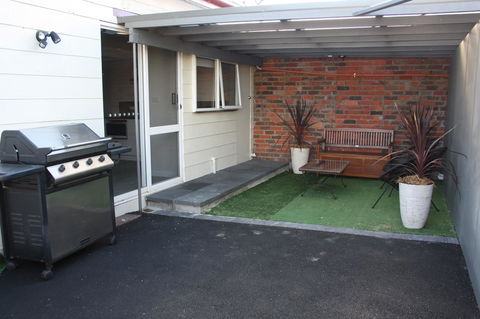 Apartment 5ive - Accommodation Melbourne 10