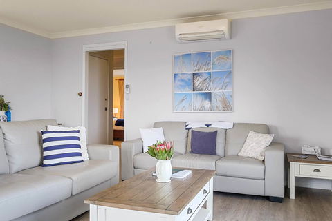 Omaroo Cottage Bruny Island - Accommodation Melbourne 4
