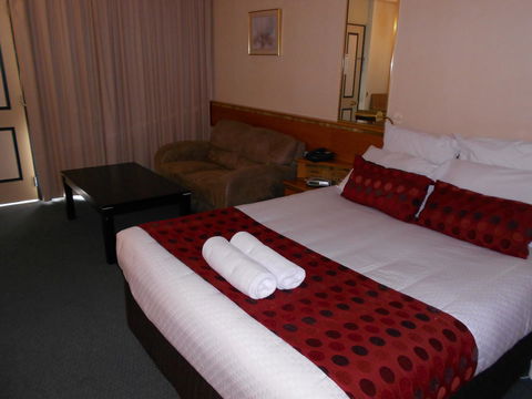 Commodore Regent - Accommodation Melbourne 32