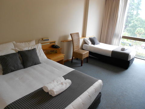 Commodore Regent - Accommodation Melbourne 36