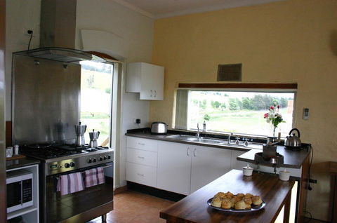 Cherry Top Farmstay - Boutique Eco Village - Accommodation Melbourne 30