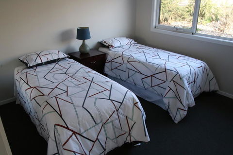 Penguin Seaside Farm - Accommodation Melbourne 6