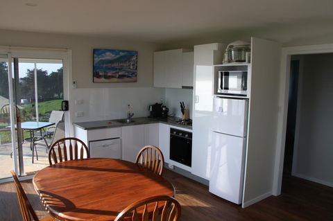Penguin Seaside Farm - Accommodation Melbourne 3